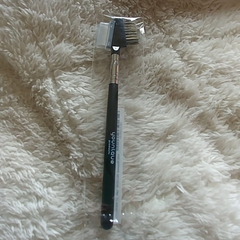 Younique Lash Comb/Brow Brush